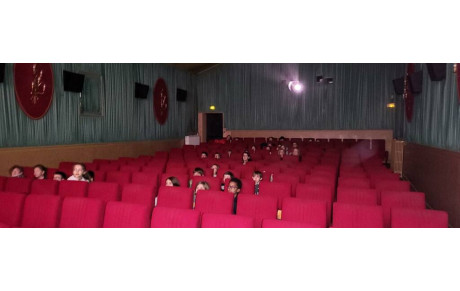 SEANCE CINEMA POUR LES JEUNES DU CLUB